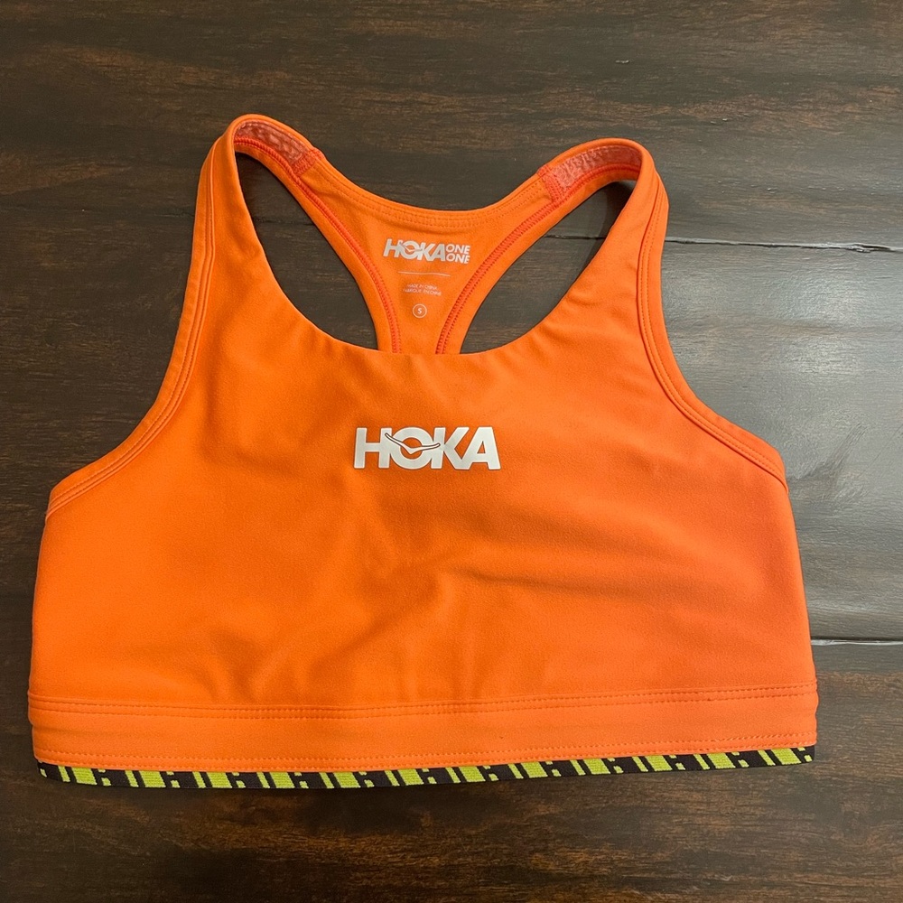 HOKA sports bra - never worn